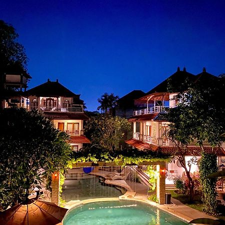 Kusnadi Hotel Legian Zewnętrze zdjęcie